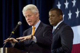 Bill Clinton, Kendrick Meek