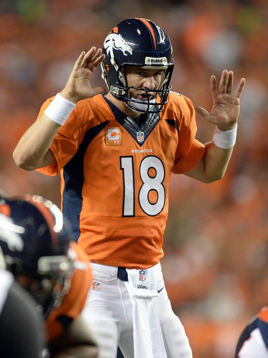 PEYTON HAS A RECORD SETTING NIGHT FOR THE BRONCOS!