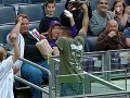 One armed vet catches foul ball